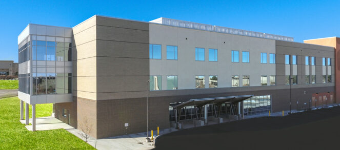 372 Inverness Dr S Reunion 83