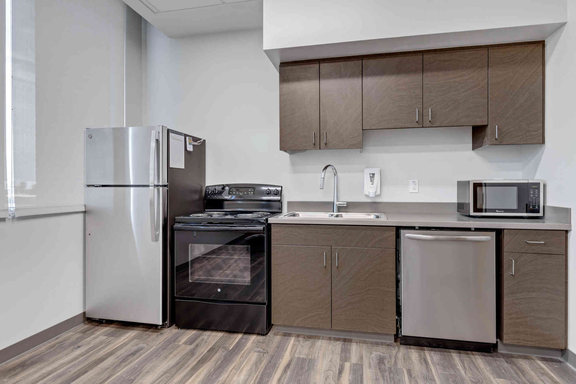 Reunion Rehab Hospital 1675 E Villa St 82